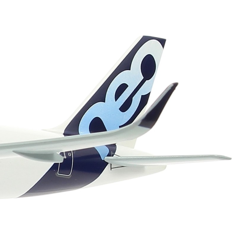 A320neo 1:200 scale model