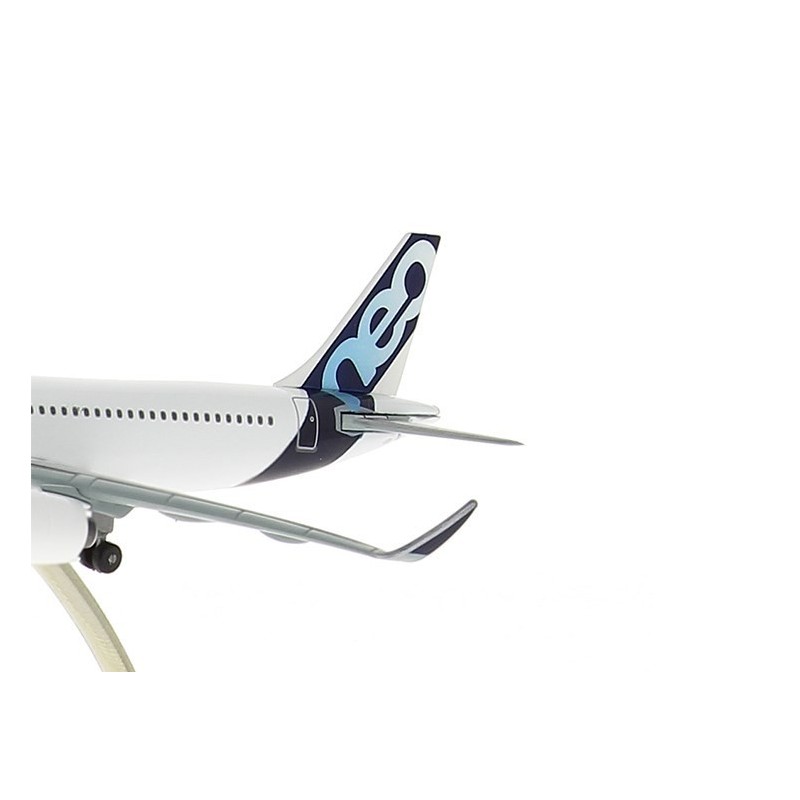A320neo 1:400 scale model