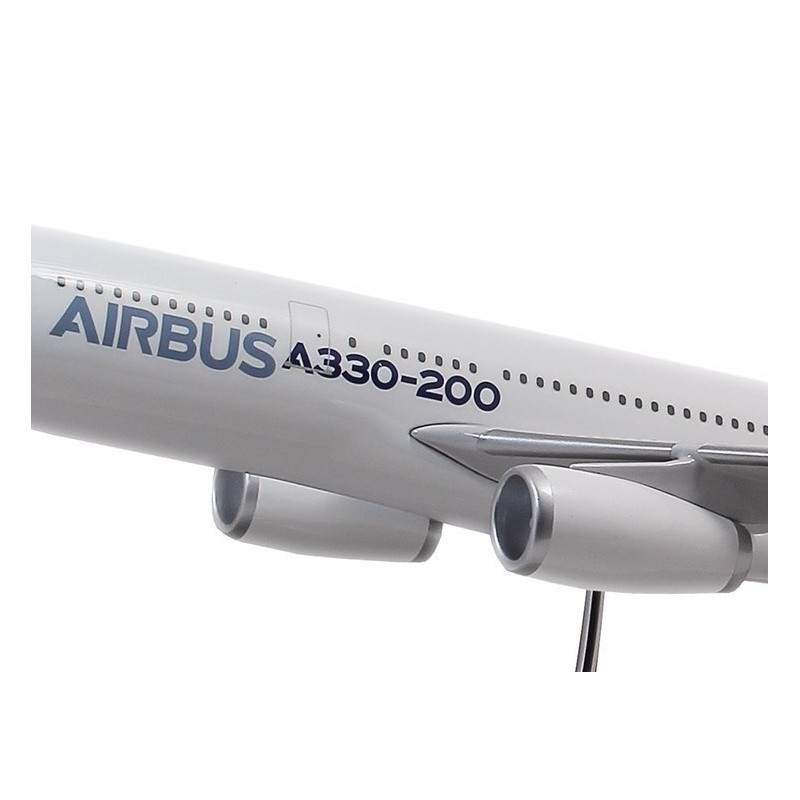 Maquette A330-200 moteurs RR échelle 1:100