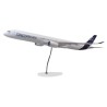 A350-1000 1:100 scale model