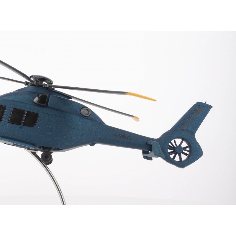 H160M 1:72 scale model